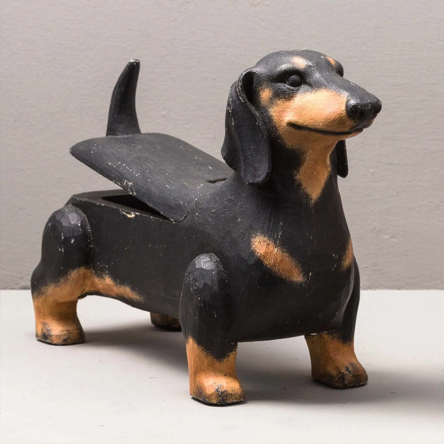 DACHSHUND BOX, BLACK