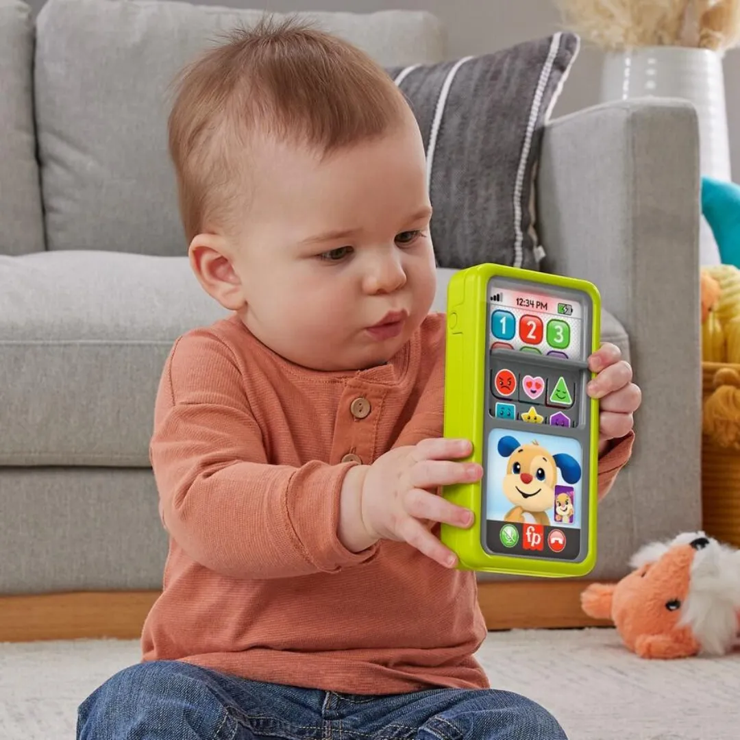 Fisher-Price Press & Slide Smartphone (9-36m)