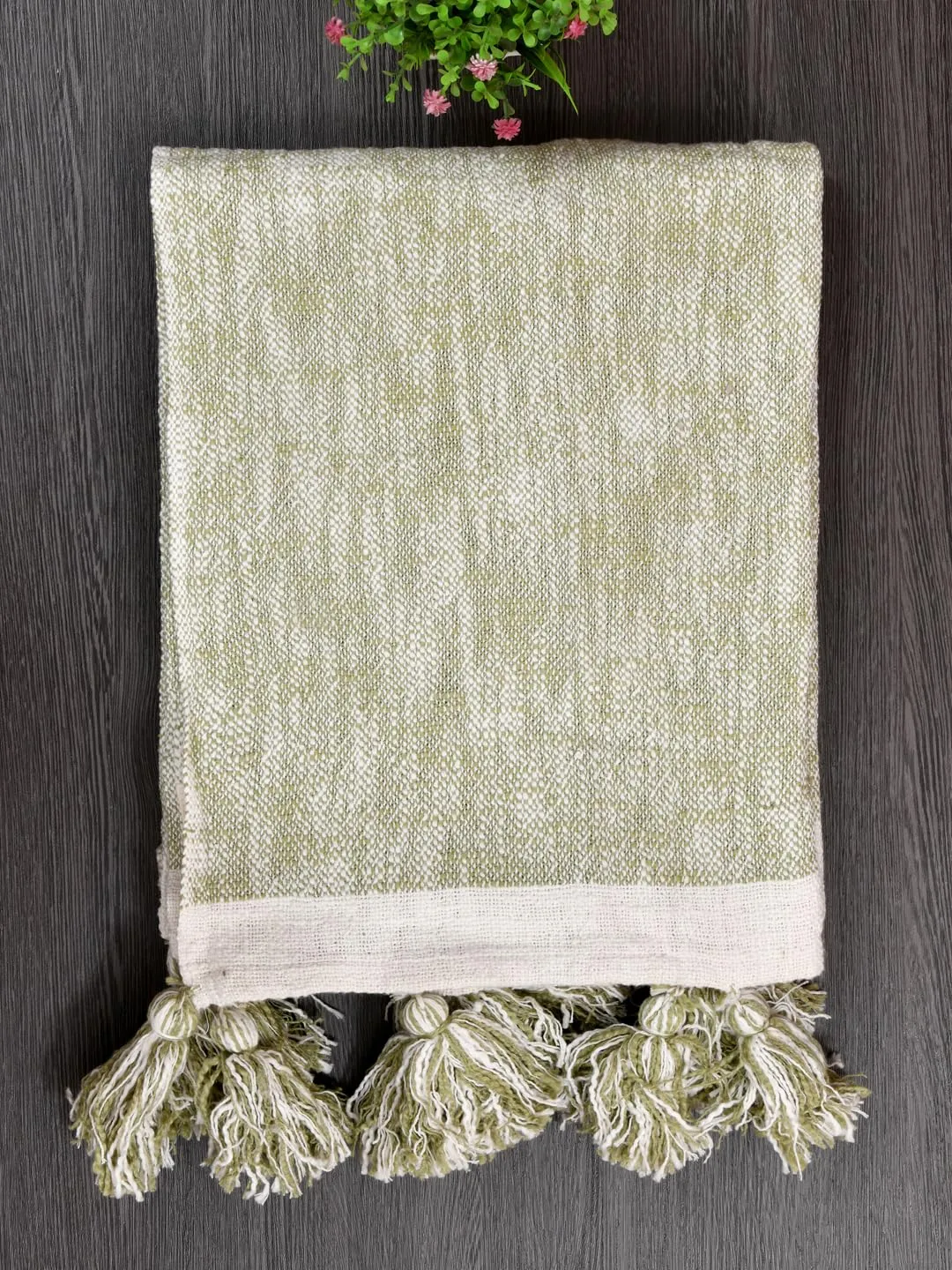 HOUSE OF GULAB Cotton Throw, Bohemian Throw for Sofa and Couch, Eco Friendly Throw for Home and Decor, Soft and Cozy Decorative Throw for Daily Uses (Green)