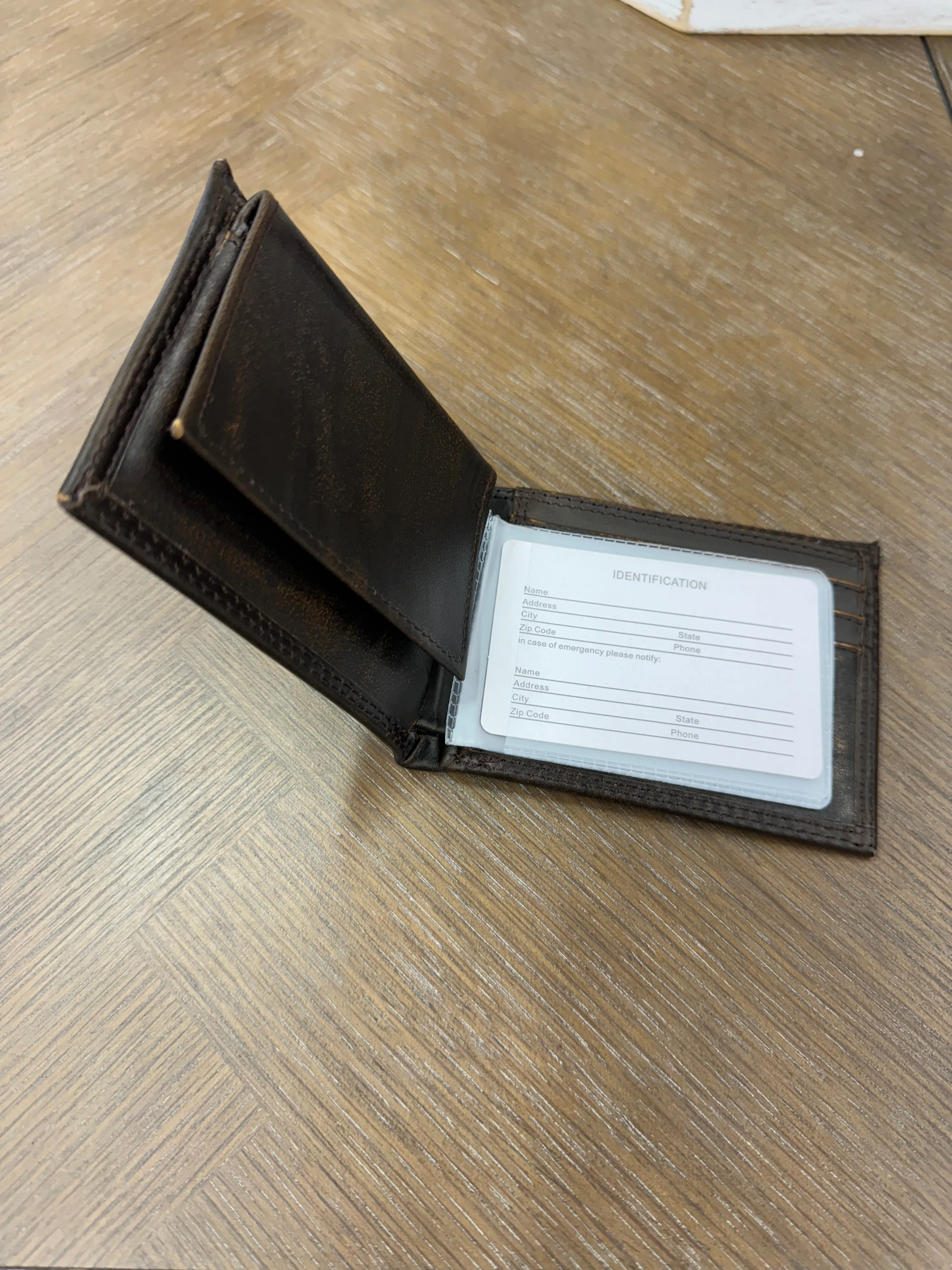 Zepplin Burnished Passcase Wallet